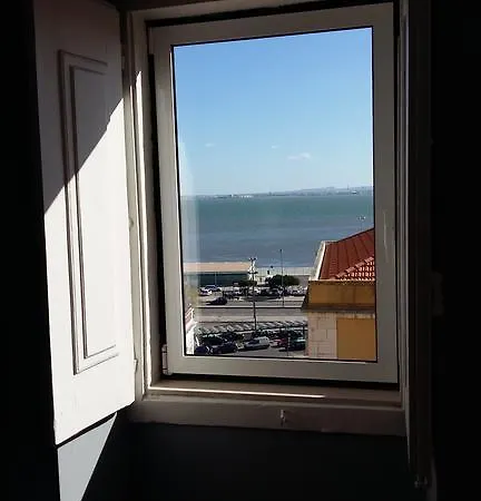Cozy Alfama * Lisbon