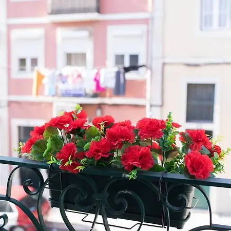 Cozy Alfama Apartment Lisbon