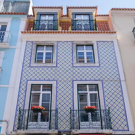 Cozy Alfama * Lisbon